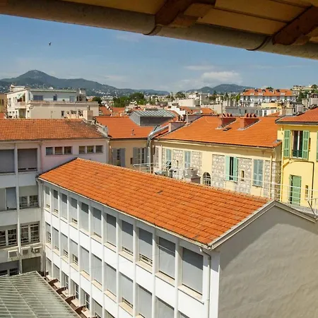 Studio 2Min Train Station Next To Jean Medecin 아파트 *
